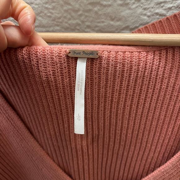 Free People Allure Ribbed V-Neck Pullover Sweater Pink Size L - Picture 6 of 6